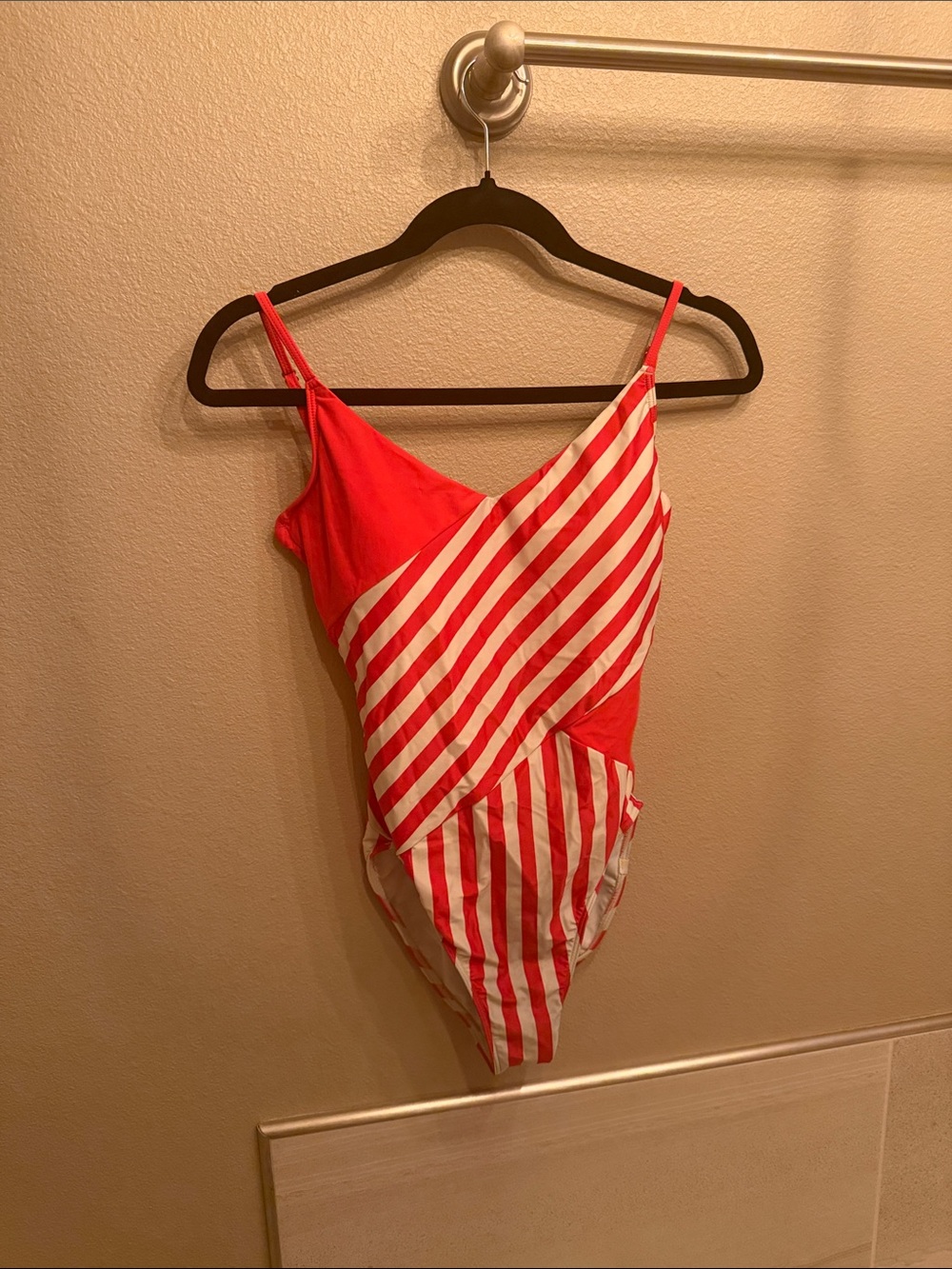 Summersalt Swimsuit Size 6